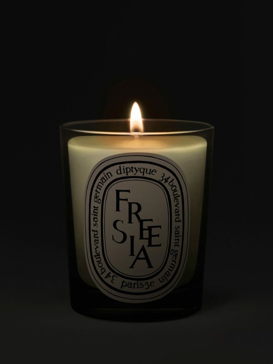 Scented Candles * | Freesia Classic Candle